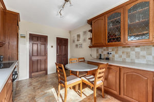 Photo 27- click for photo gallery